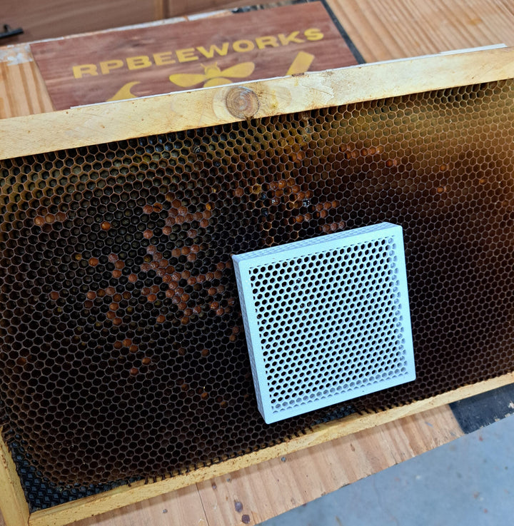 Internal Hive Accessories