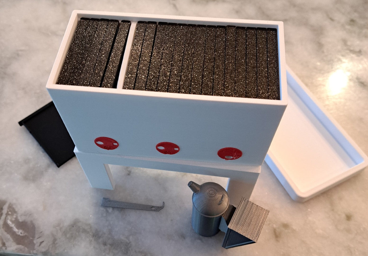 Layens Hive Model