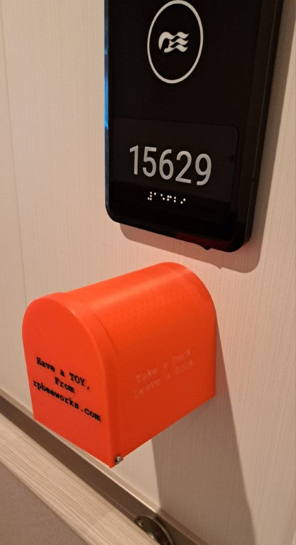 Cruise Ship Duck Box - Magnetic