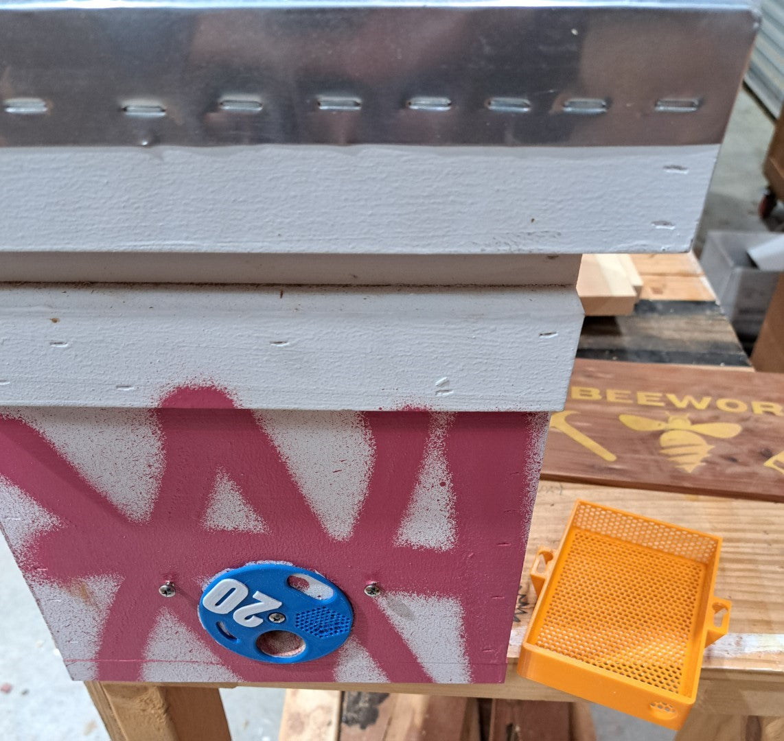 Small Robber Screen