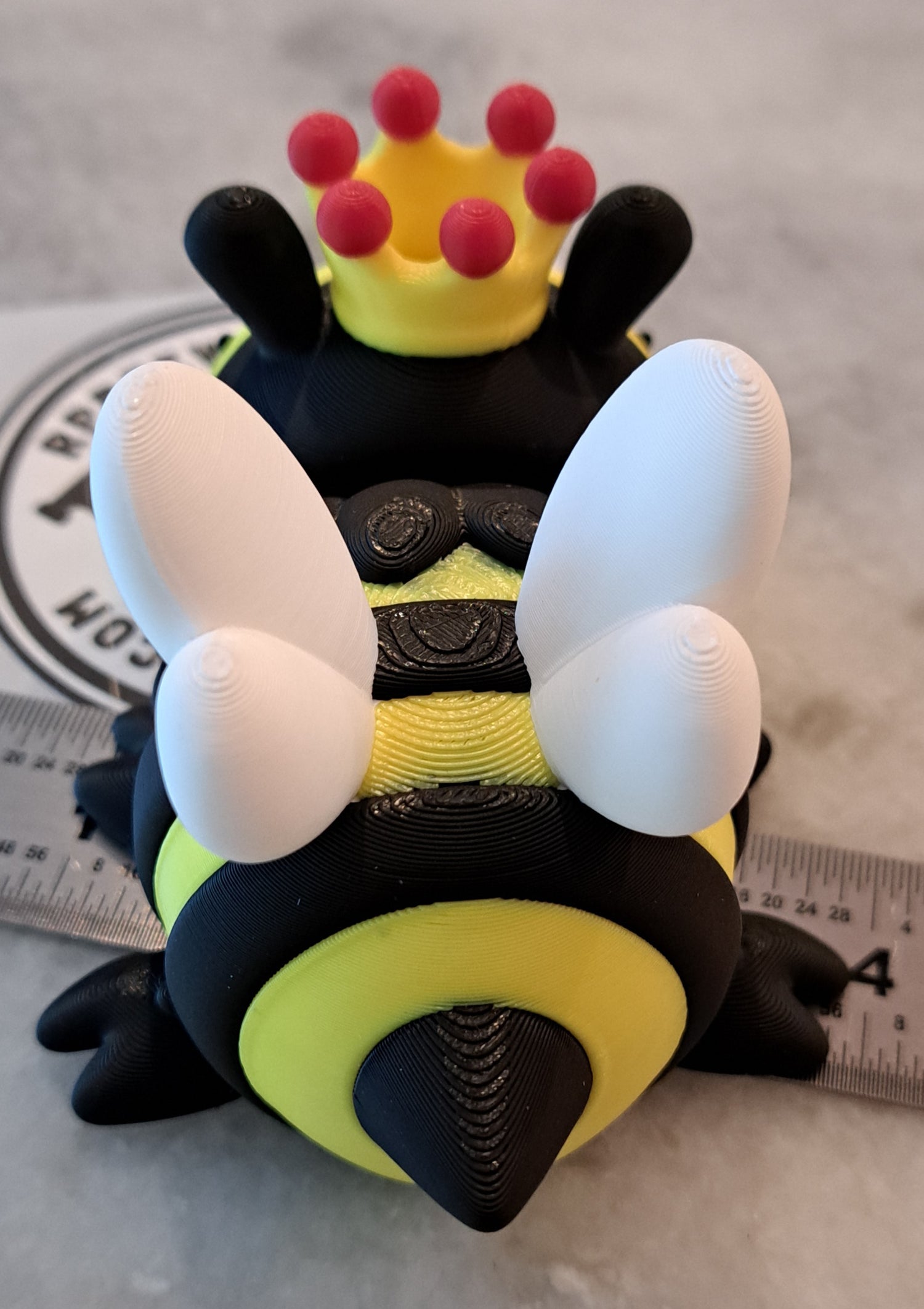 HeartEyes Bee