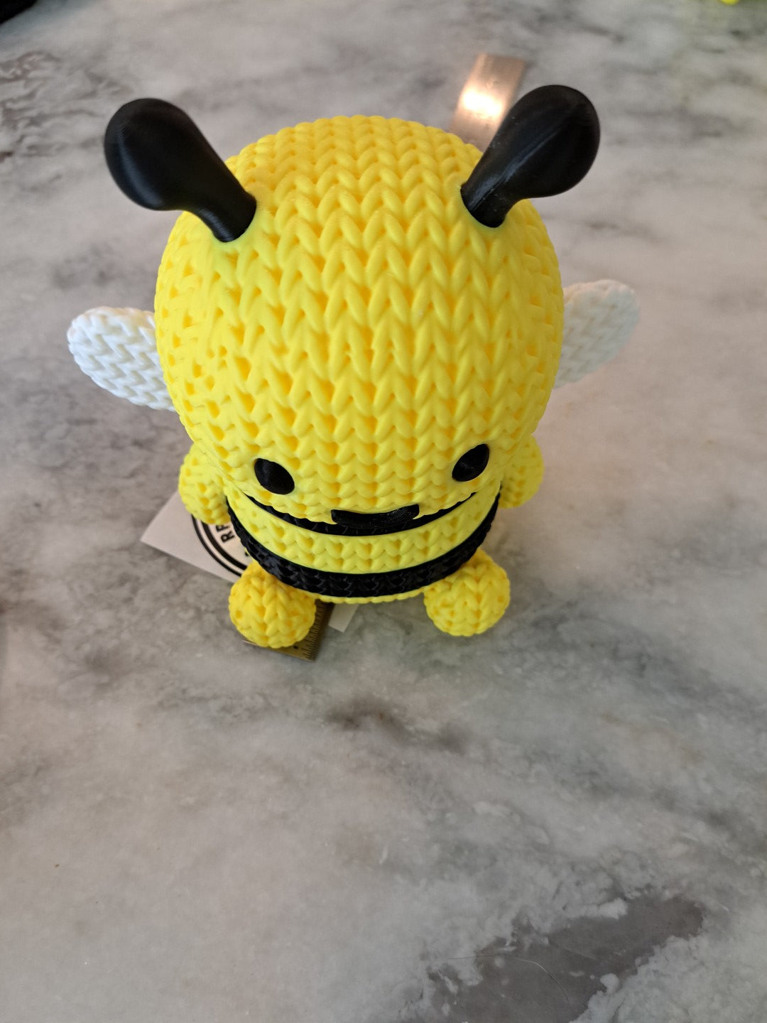 Knitted Bee