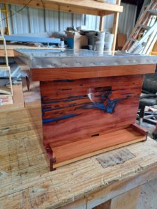 Read more about the article Cedar Longstroth Boxes