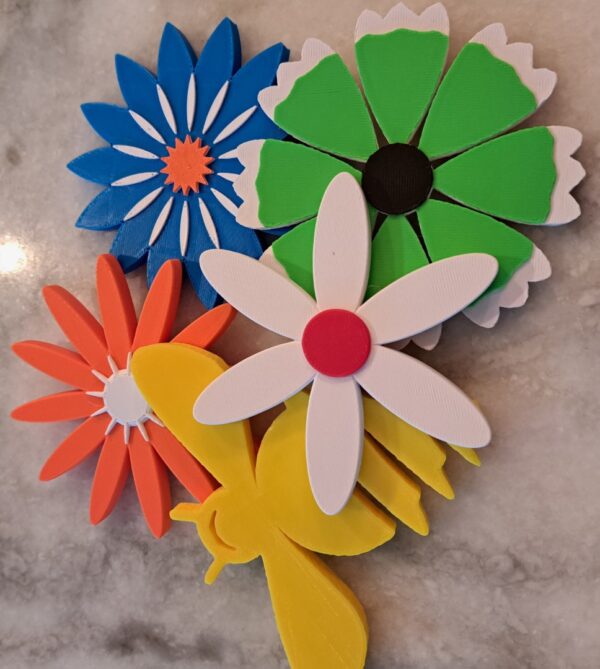 Floating Flowers 4 Pack with Bee - Image 3